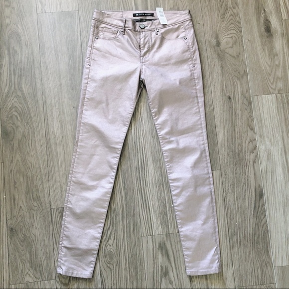 David Britton Dusty Rose Jeans - Picture 4 of 6